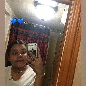 Meet your Posher, Alexandra